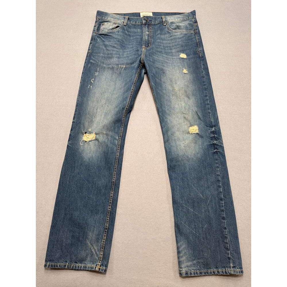 Aeropostale Jeans Men's 36x34 Blue Medium Wash Essex Straight Leg‎ Distressed